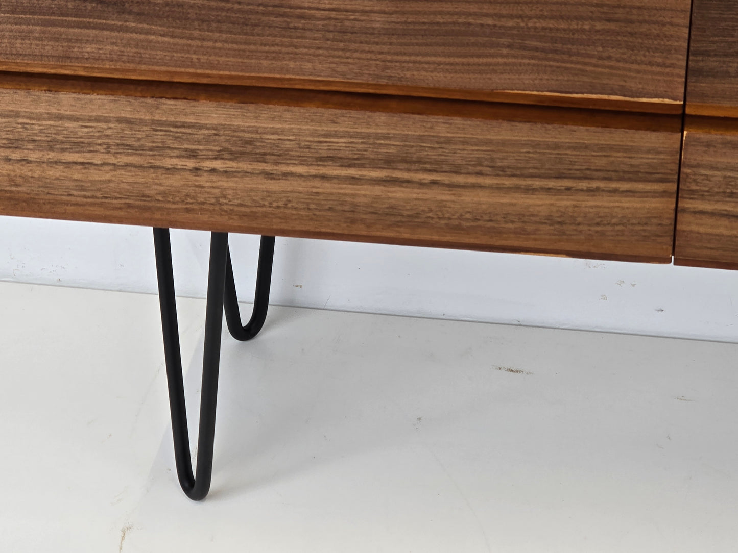 MID CENTURY SIDEBOARD nussbaum holz kommode schubladen tv board