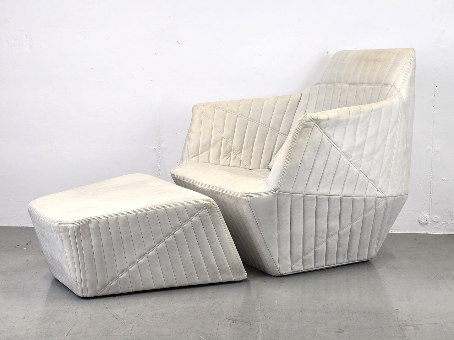 LIGNE ROSET FACETT SESSEL tv stuhl designer stoff space age hocker weißgrau