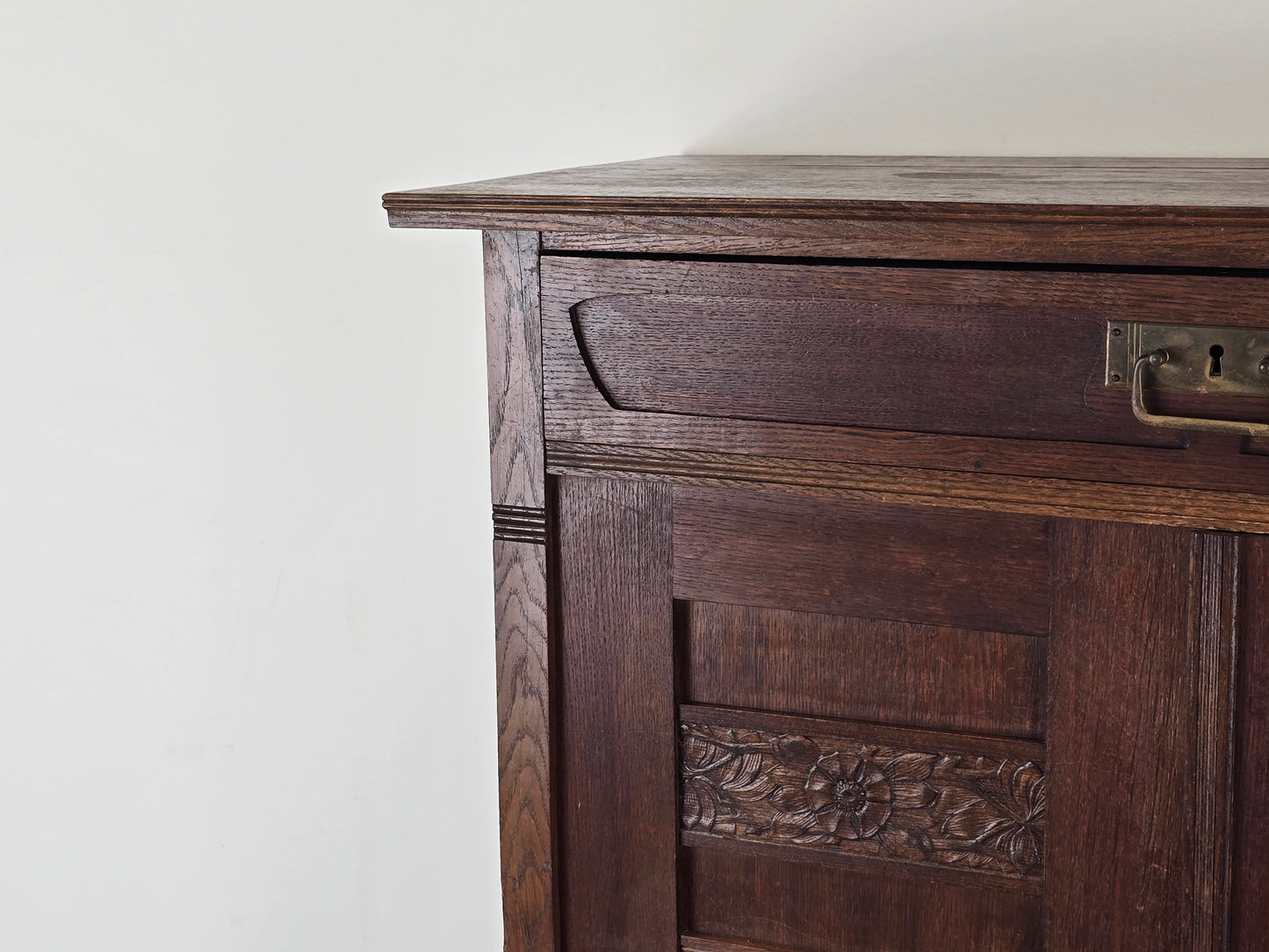 JUGENSTIL VERTIKO kommode schuhschrank antik holz eiche 1900