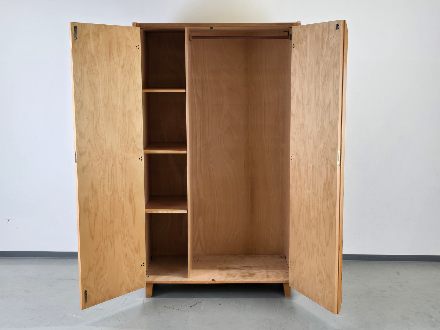 ARNO LAMBRECHT KLEIDERSCHRANK schrank holz birke vintage mid century retro wk möbel