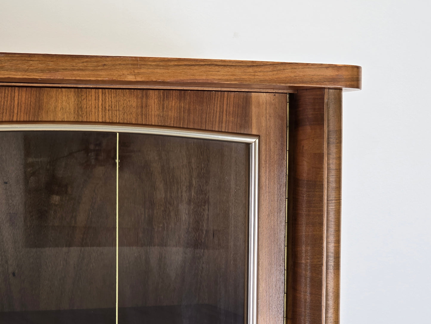 1960ER JAHRE SCHRANK nussbaum holz kleiderschrank vitrine vintage mid century