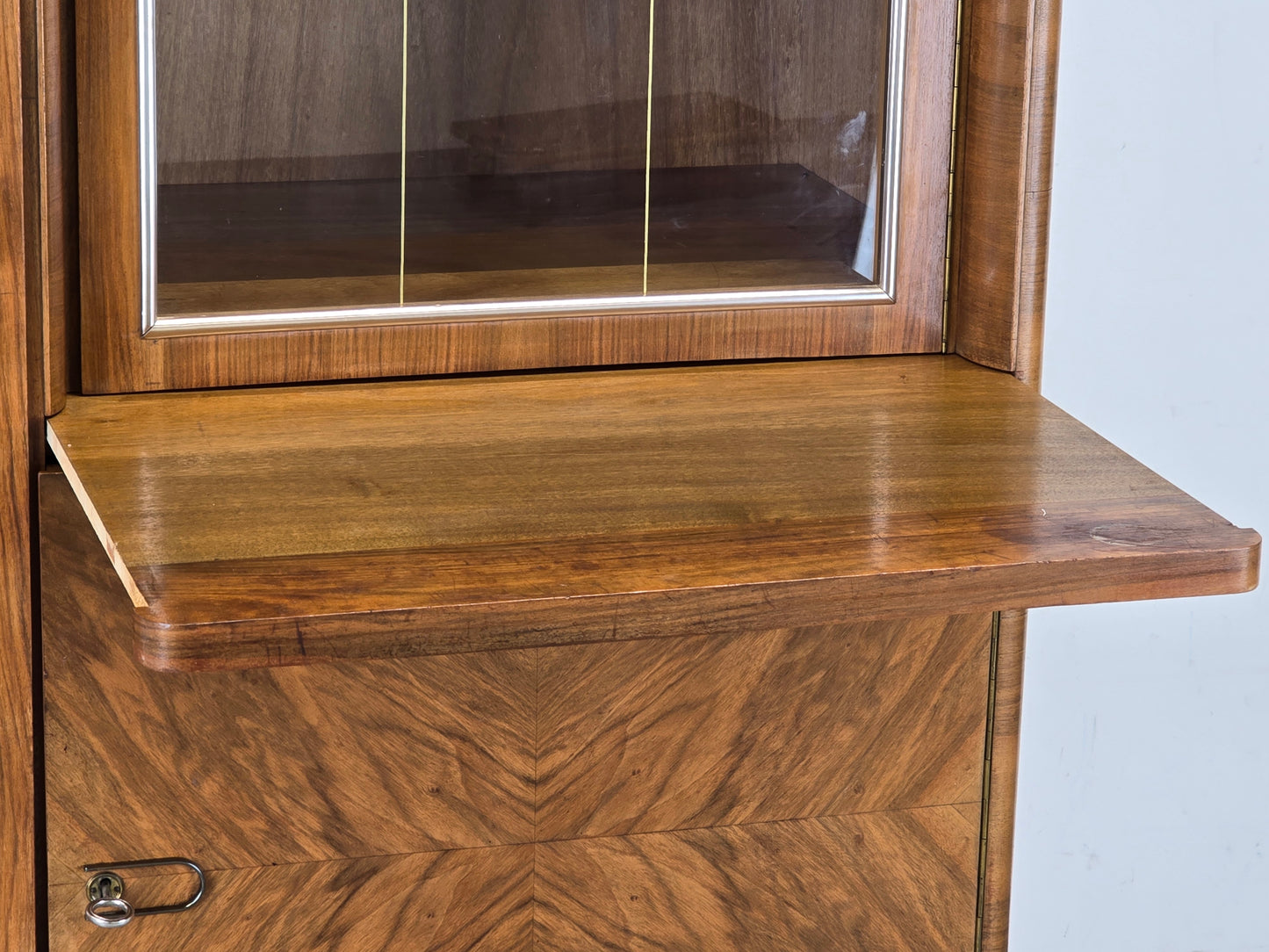 1960ER JAHRE SCHRANK nussbaum holz kleiderschrank vitrine vintage mid century