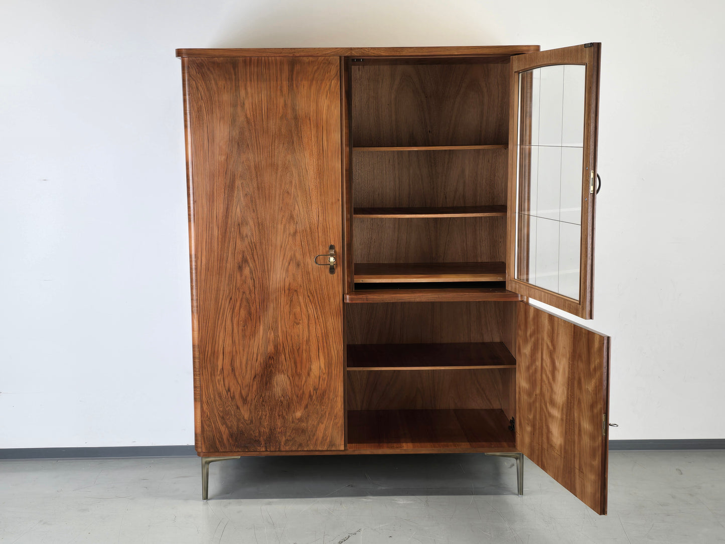 1960ER JAHRE SCHRANK nussbaum holz kleiderschrank vitrine vintage mid century