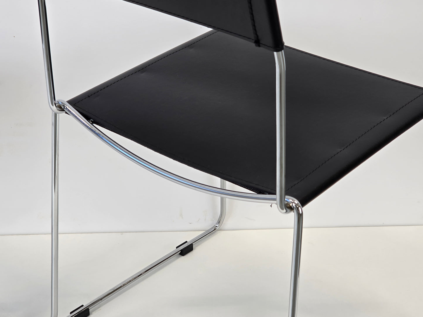 GIANDOMENICO BELOTTI STÜHLE stuhl leder vintage 1970er küche esstisch esszimmer