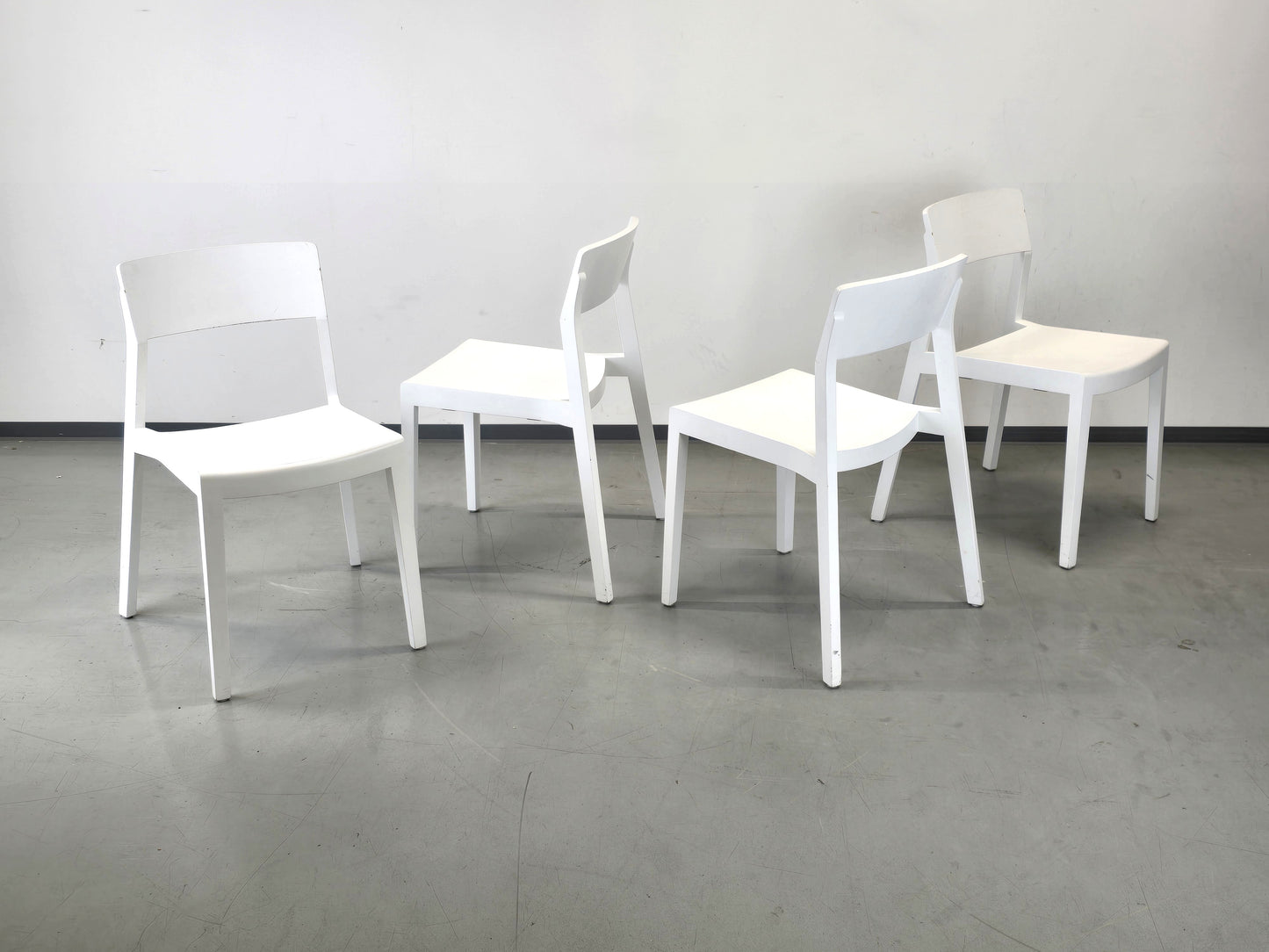 THIS WEBER STUHL stühle stapelbar holz stapelstühle weiß vintage dietiker