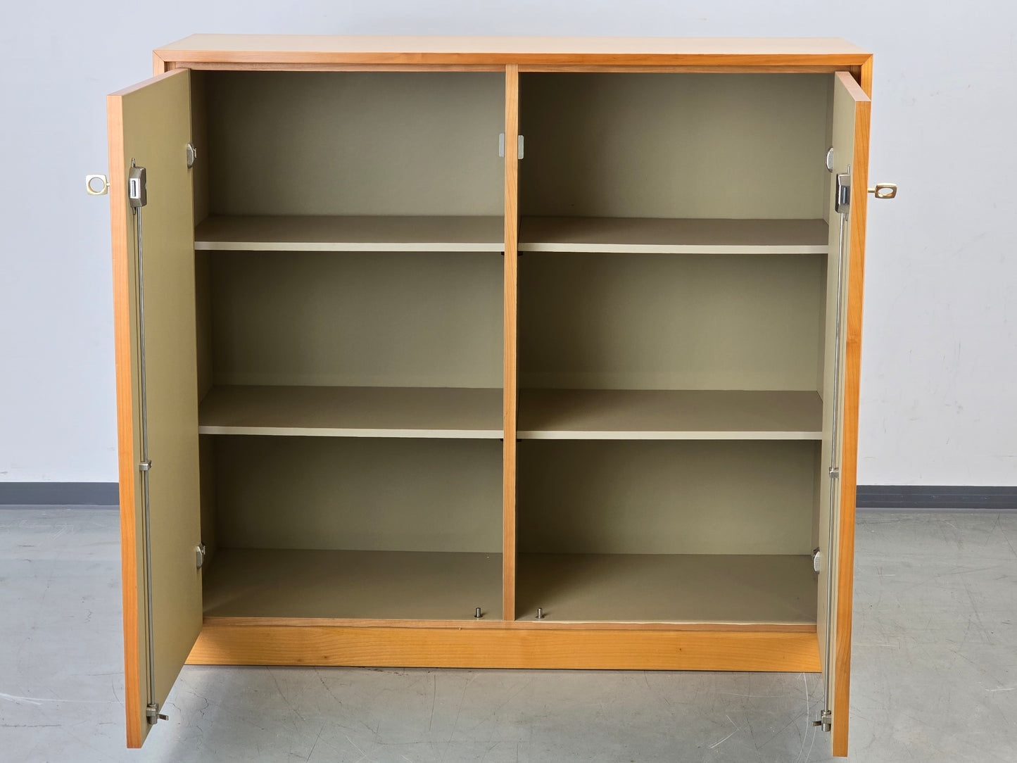 VINTAGE KOMMODE kleiderkommode schrank retro kirscholz 1960er mid century