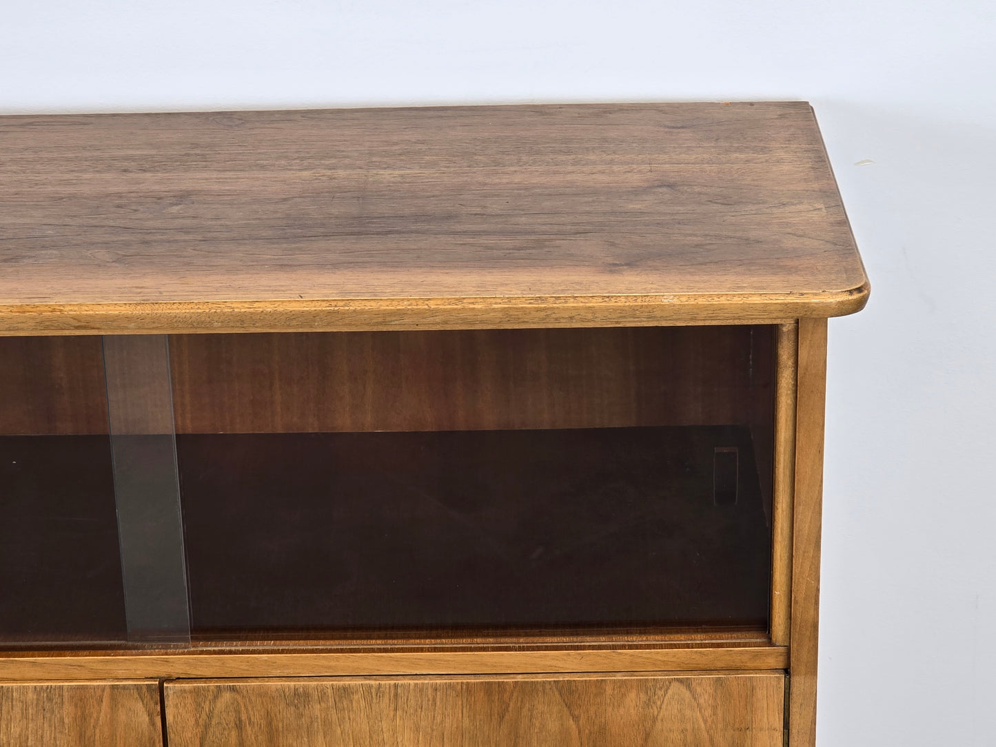 VINTAGE SIDEBOARD Mid Century Kommode Highboard Schrank Teak Nussbaum 50er 60er