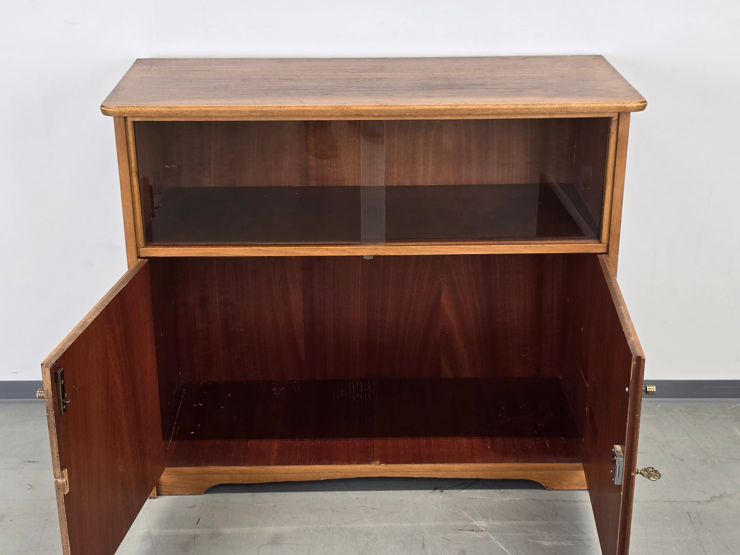 VINTAGE SIDEBOARD Mid Century Kommode Highboard Schrank Teak Nussbaum 50er 60er
