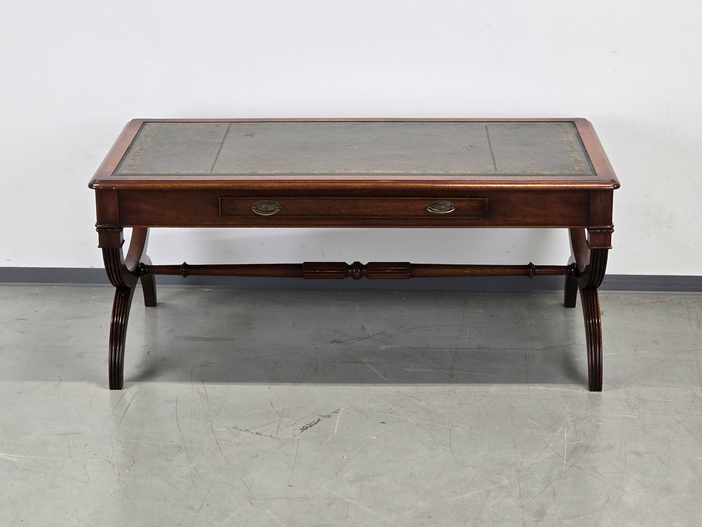 COUCHTISCH ANTIK Mahagoni Leder Wohnzimmertisch Sofa Tisch Regency Vintage