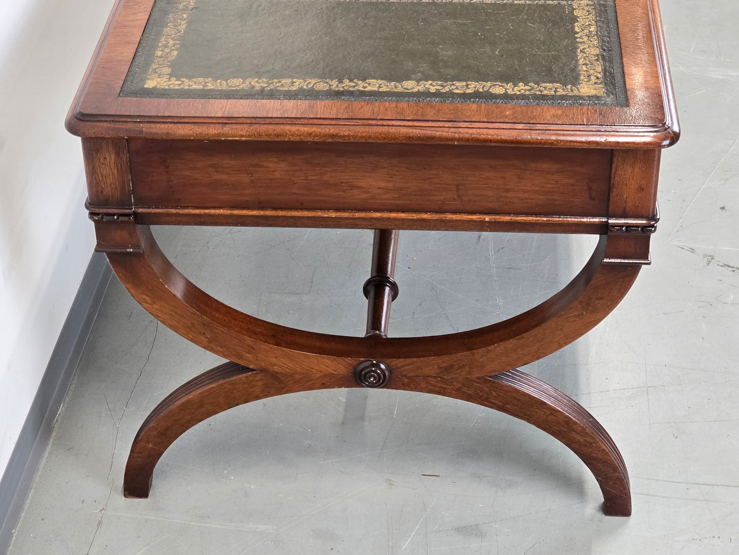 COUCHTISCH ANTIK Mahagoni Leder Wohnzimmertisch Sofa Tisch Regency Vintage