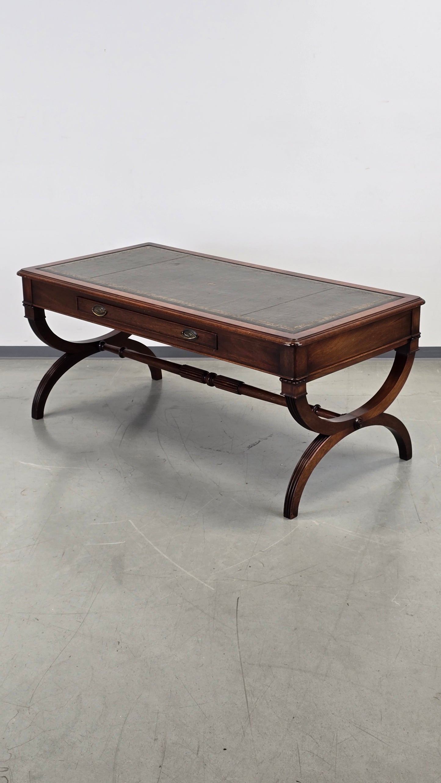 COUCHTISCH ANTIK Mahagoni Leder Wohnzimmertisch Sofa Tisch Regency Vintage