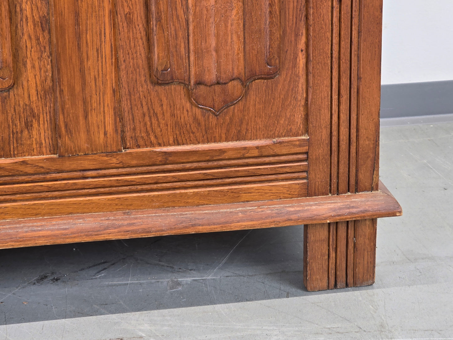 ANTIQUE TRUHE Eiche massiv Holztruhe Aussteuerkiste Vintage Barock-Stil