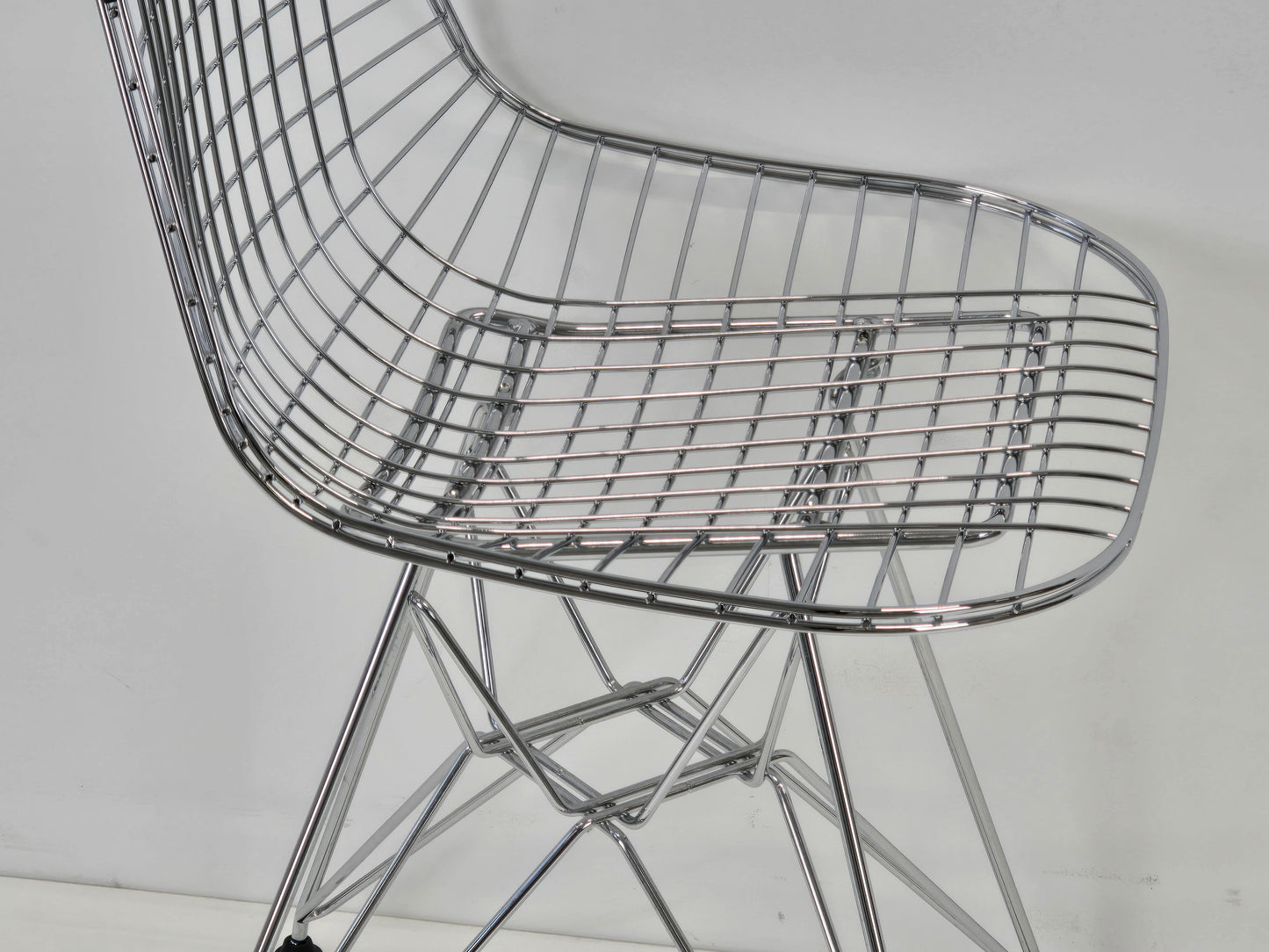 VITRA EAMES Wire Chair DKR-2 Stuhl Chrom Drahtstuhl Designklassiker