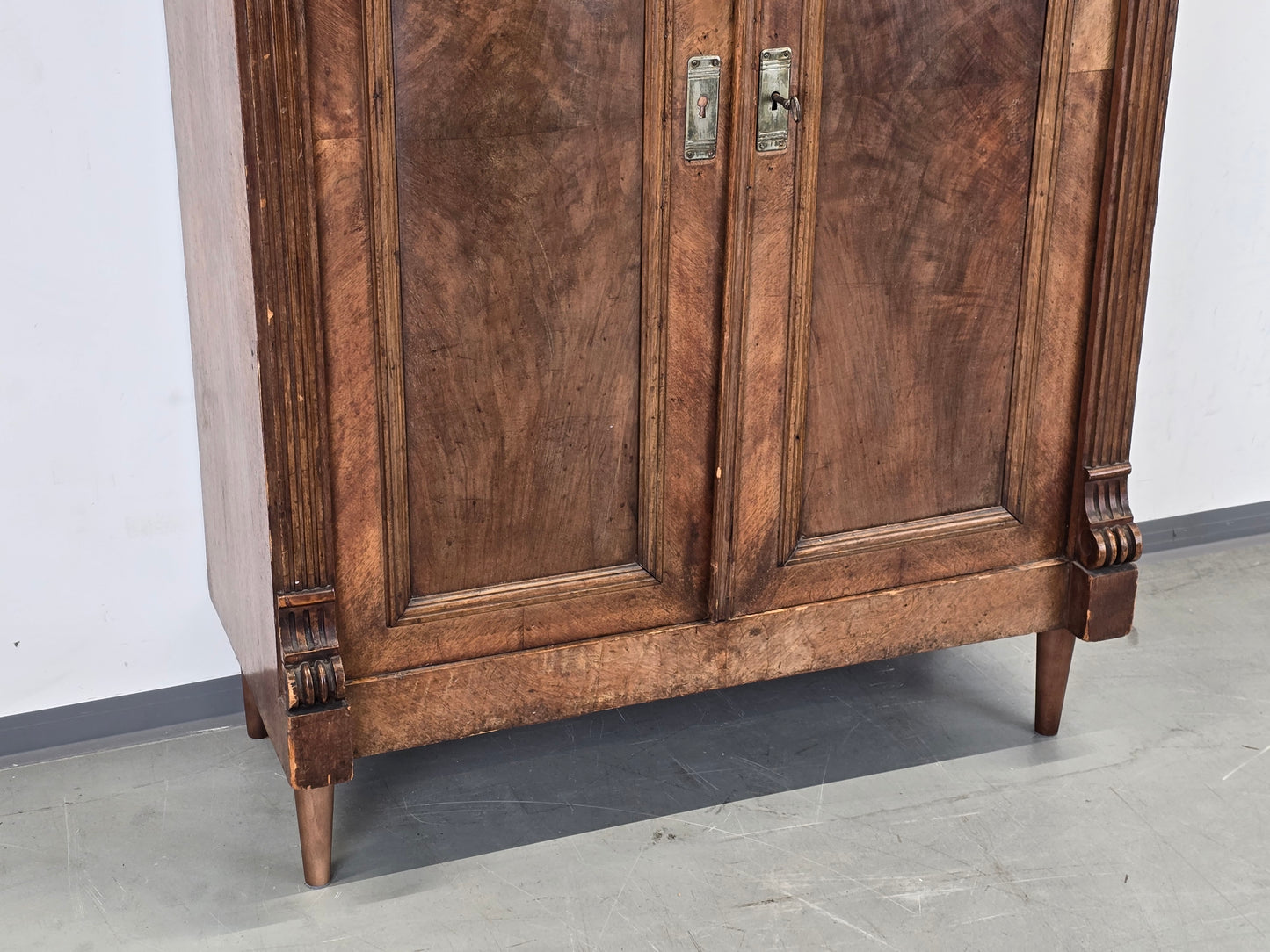 ANTIKER VERTIKO Biedermeier Kommode Nussbaum Anrichte Pfeilerschrank Vintage