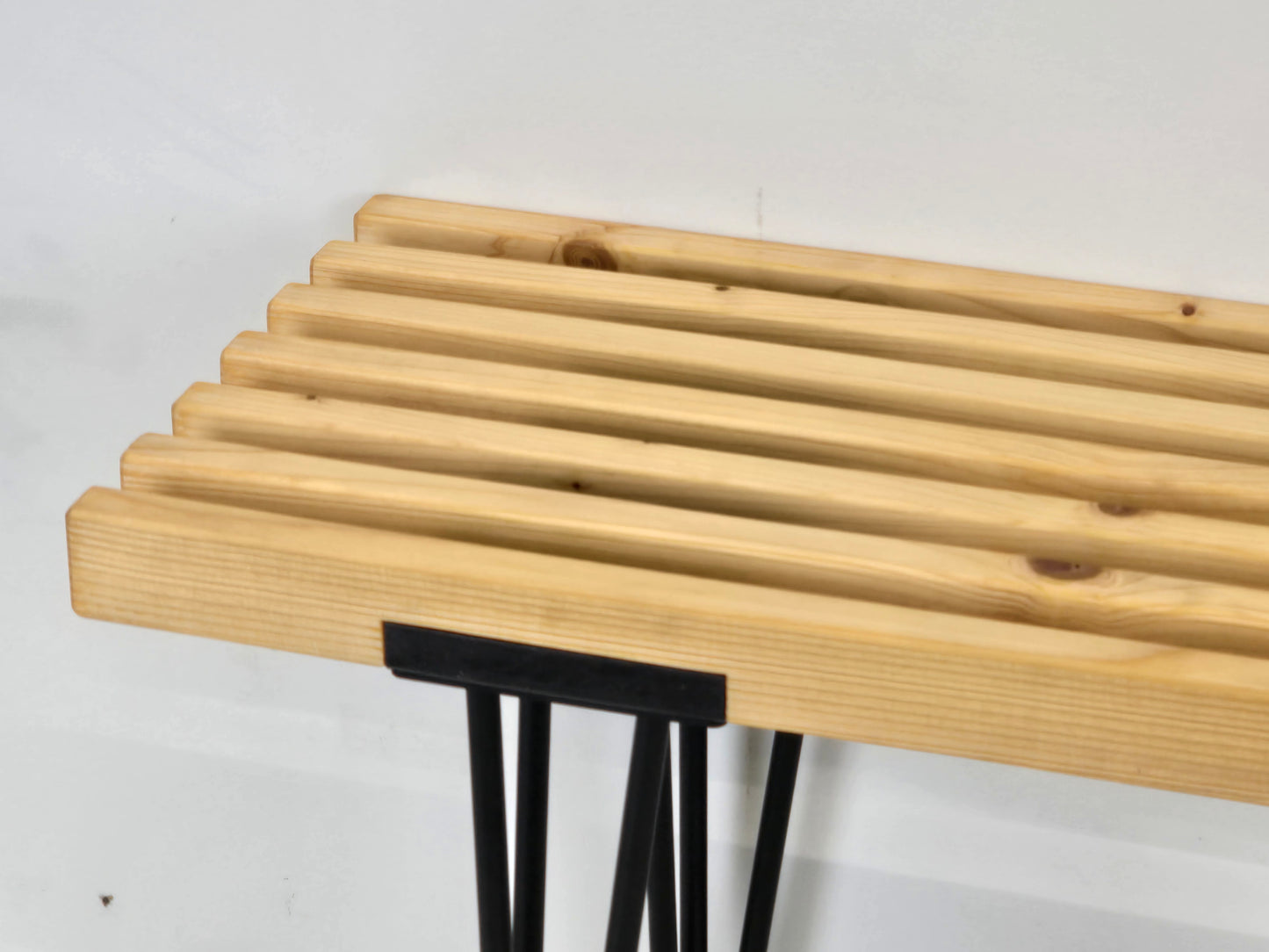 DESIGNER SITZBANK Holz Lattenbank Hairpin Legs Vintage Mid Century Schwarz