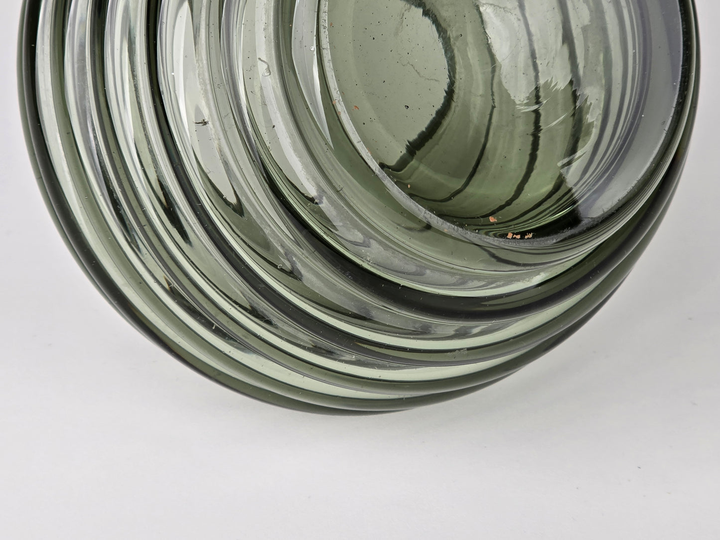 RICHARD LAUCKE felicitas vase VLG Weißwasser Bauhaus Design Glas Rauchglas 1939