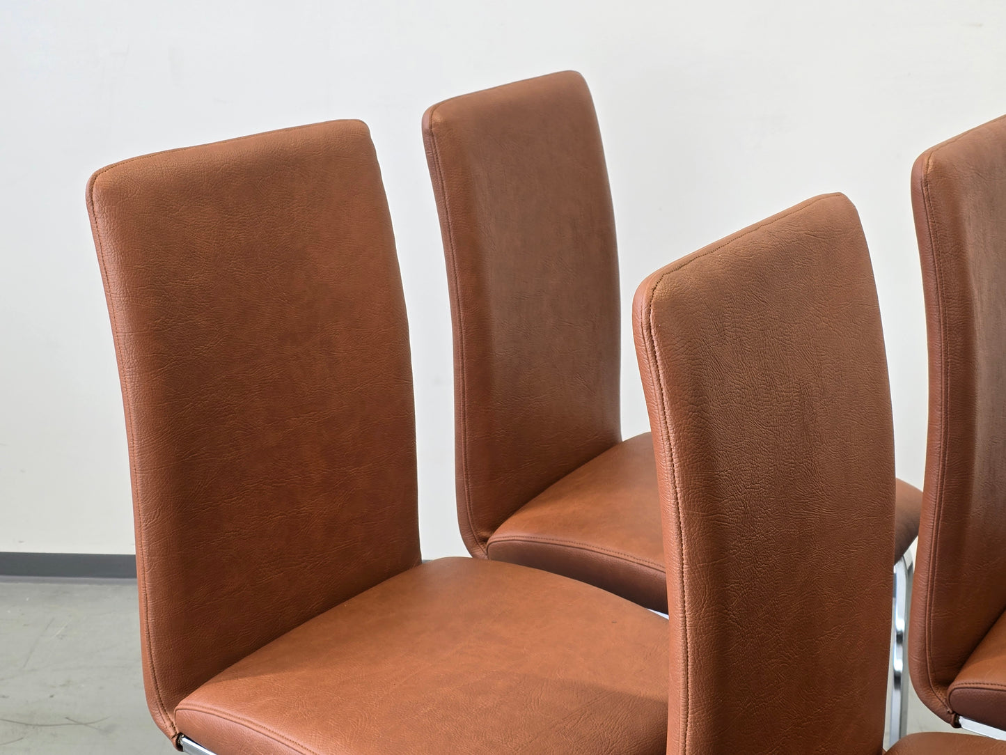 DESIGN FREISCHWINGER Leder-Optik Braun Chrom Stühle hochwertig 6er Set Modern