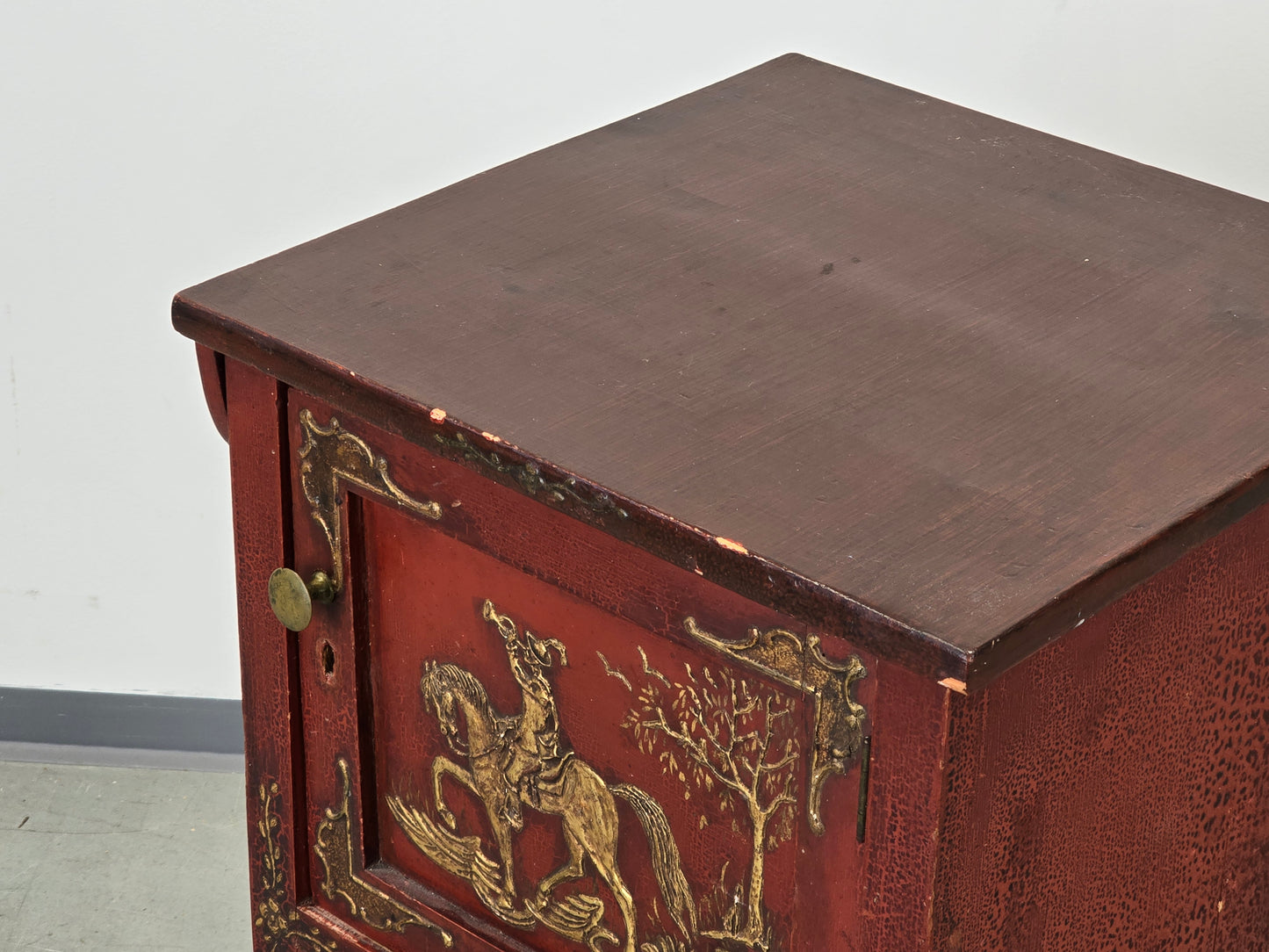 VINTAGE NACHTTISCH Beistelltisch Rot Gold Chinoiserie Antik Schränkchen Kommode