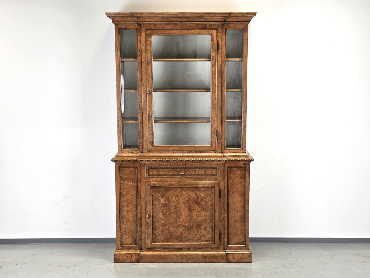 ANTIKER VITRINENSSCHRANK Bücherschrank Schrank Massivholz Vintage Wurzelholz Optik