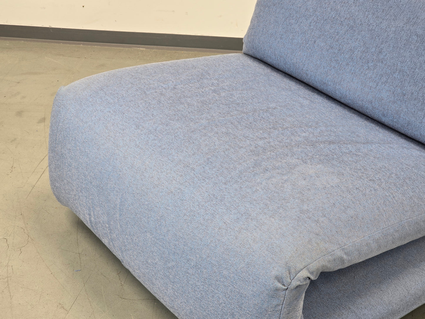 TATTOMI SESSEL Schlafsessel Mobilia Collection Design Gästebett Blau Modern