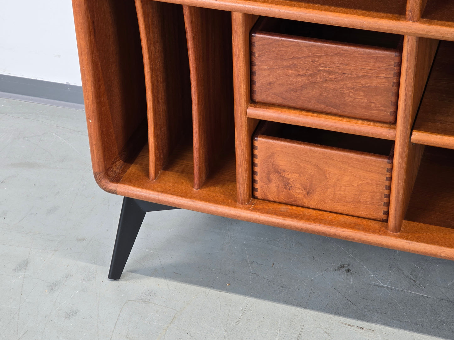 TEAK SIDEBOARD Hifi Kommode Mid Century Vintage Salin Nyborg Dänisch Design 60er