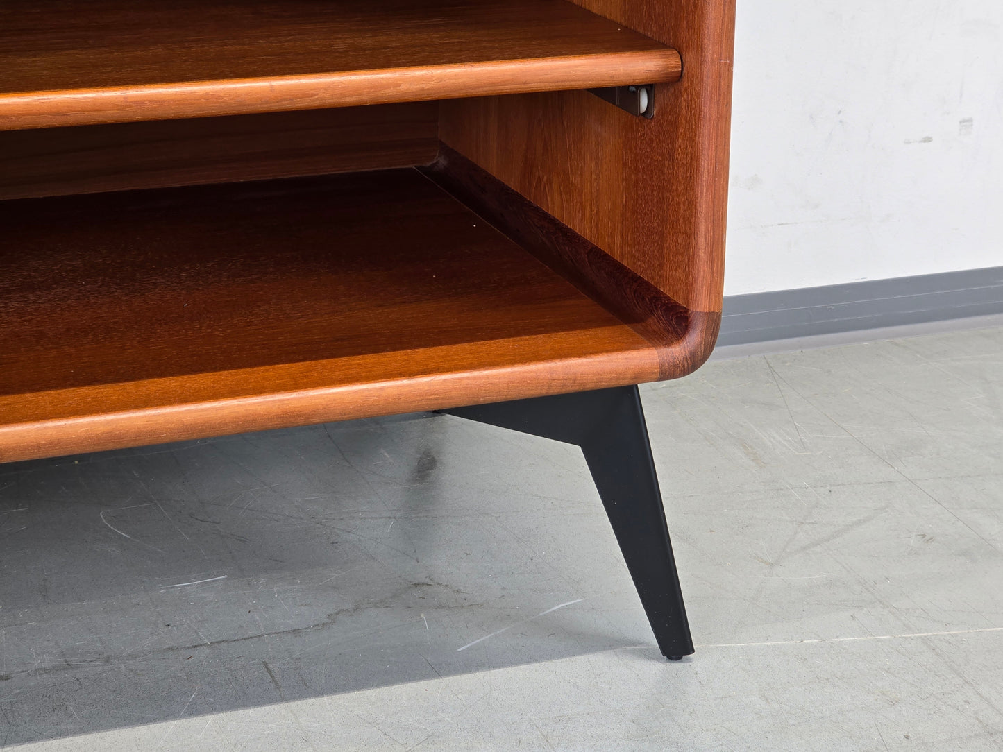 TEAK SIDEBOARD Hifi Kommode Mid Century Vintage Salin Nyborg Dänisch Design 60er