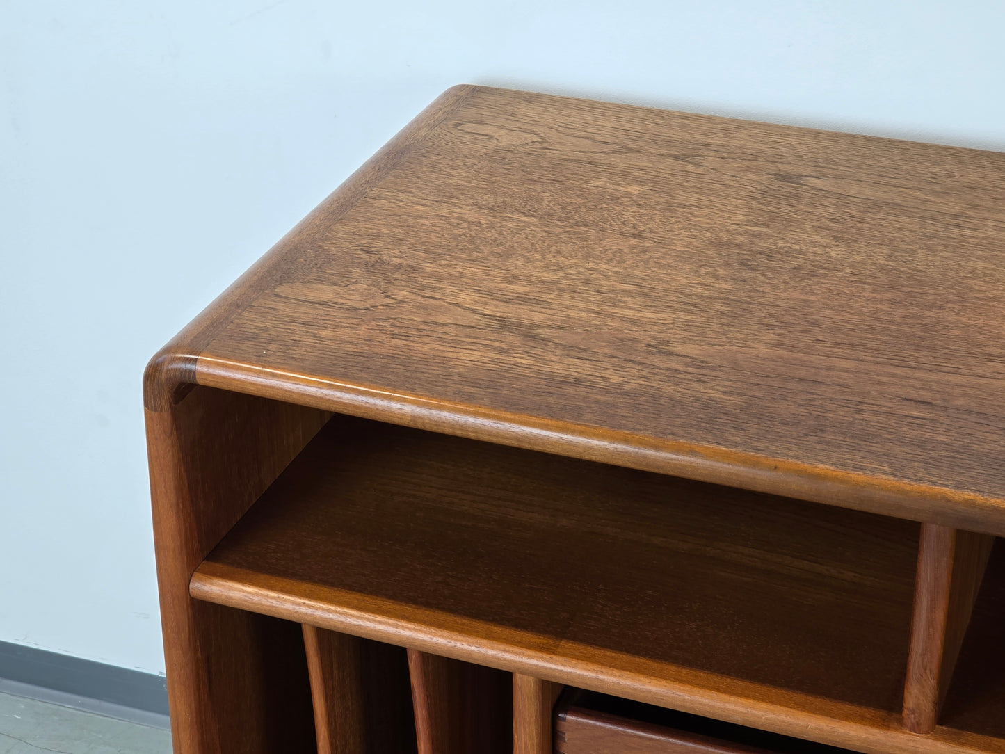 TEAK SIDEBOARD Hifi Kommode Mid Century Vintage Salin Nyborg Dänisch Design 60er