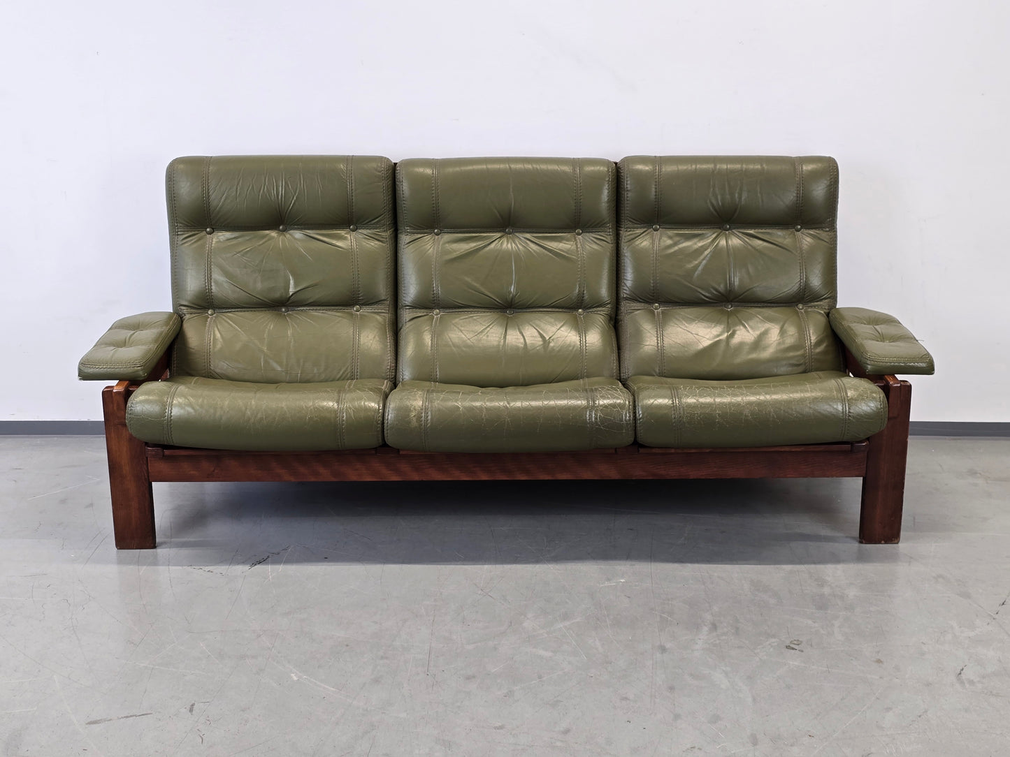 VINTAGE SOFA Leder Grün Mid Century Dänisches Design 3-Sitzer