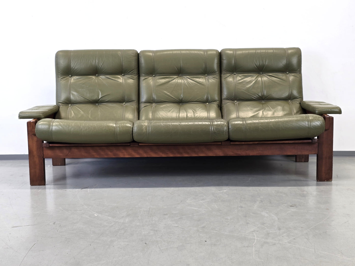 VINTAGE SOFA Leder Grün Mid Century Dänisches Design 3-Sitzer