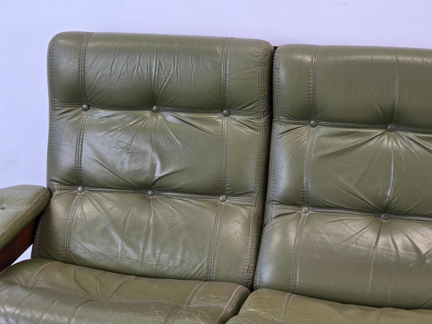 VINTAGE SOFA Leder Grün Mid Century Dänisches Design 3-Sitzer