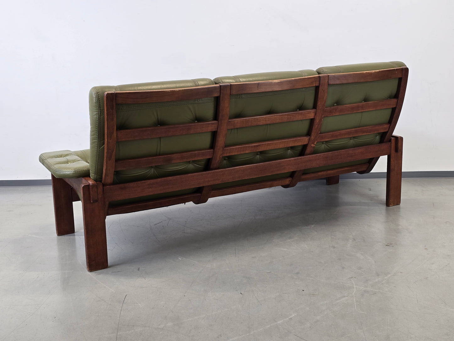 VINTAGE SOFA Leder Grün Mid Century Dänisches Design 3-Sitzer