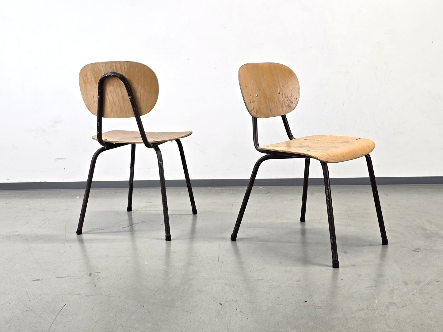 VINTAGE STUHL Industrie Design Loft Bauhaus Stapelstuhl Holz Metall 50er 60er