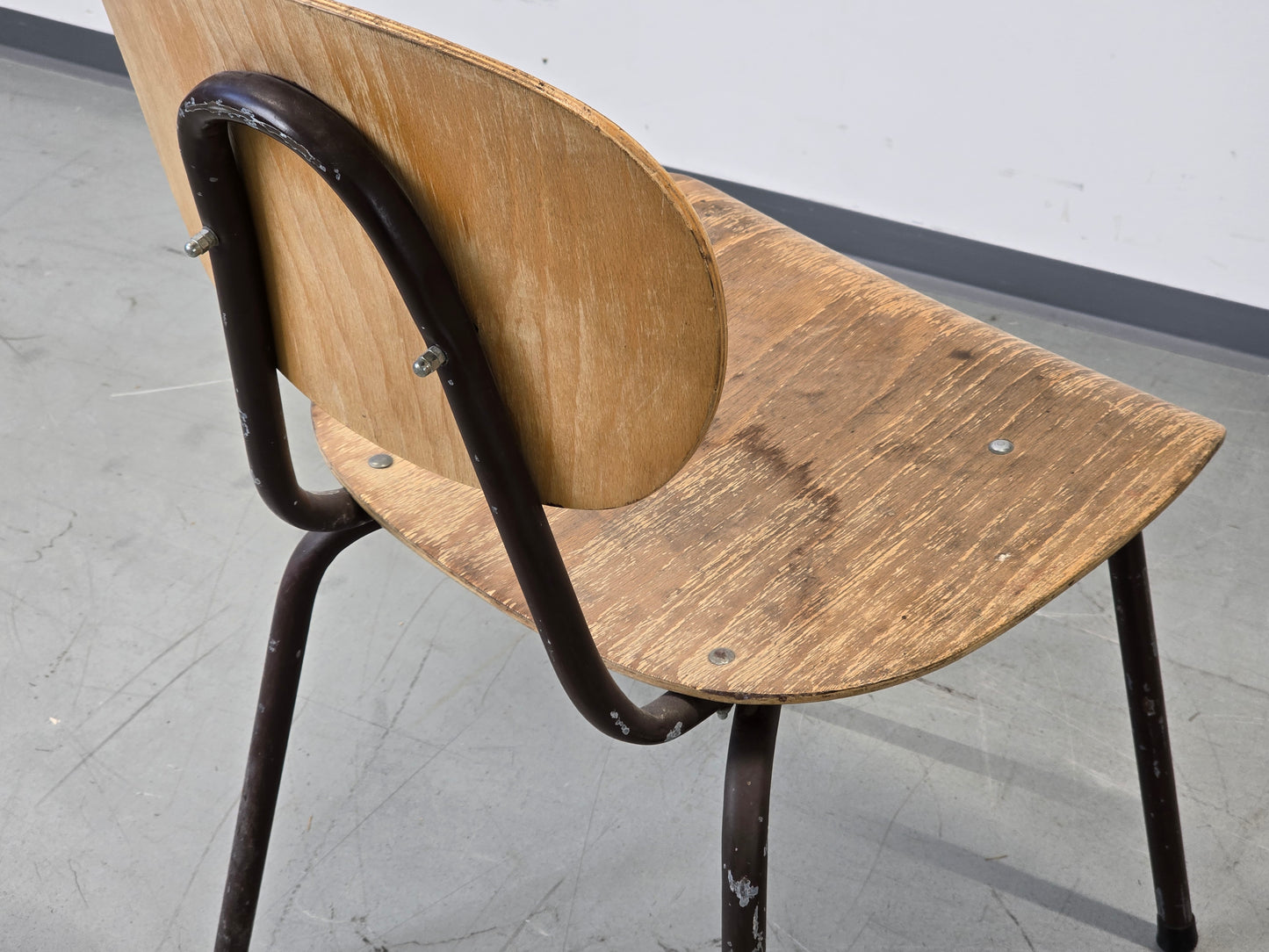 VINTAGE STUHL Industrie Design Loft Bauhaus Stapelstuhl Holz Metall 50er 60er