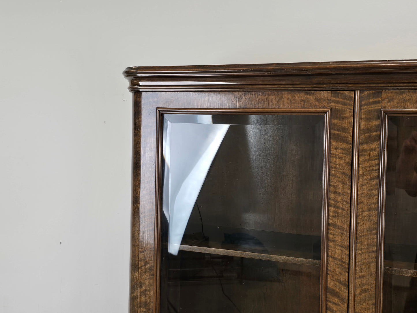 ANTIK VITRINE Bücherschrank Birke Furnier Biedermeier Stil Glasschrank Schrank