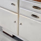 VINTAGE KÜCHENSCHRANK Buffet 50er Jahre Anrichte Schüttenschrank Weiß Retro
