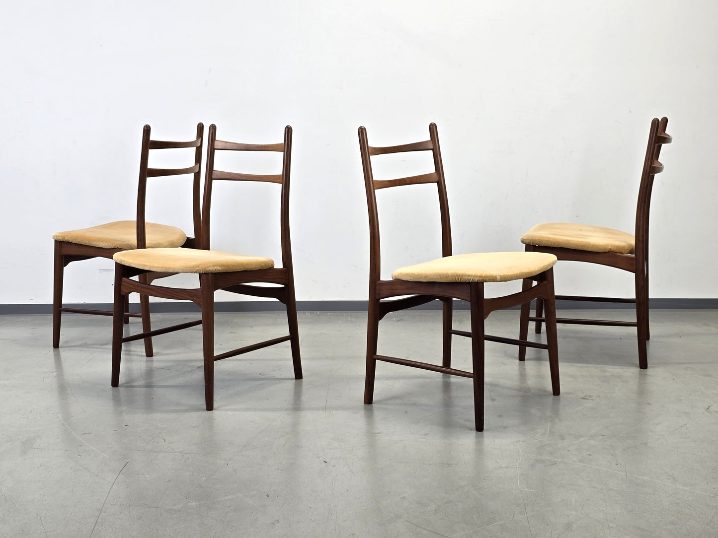 GEORG LEOWALD Wilkhahn Stuhl Teak Mid Century Vintage esszimmer esstisch küche 60er Design Klassiker