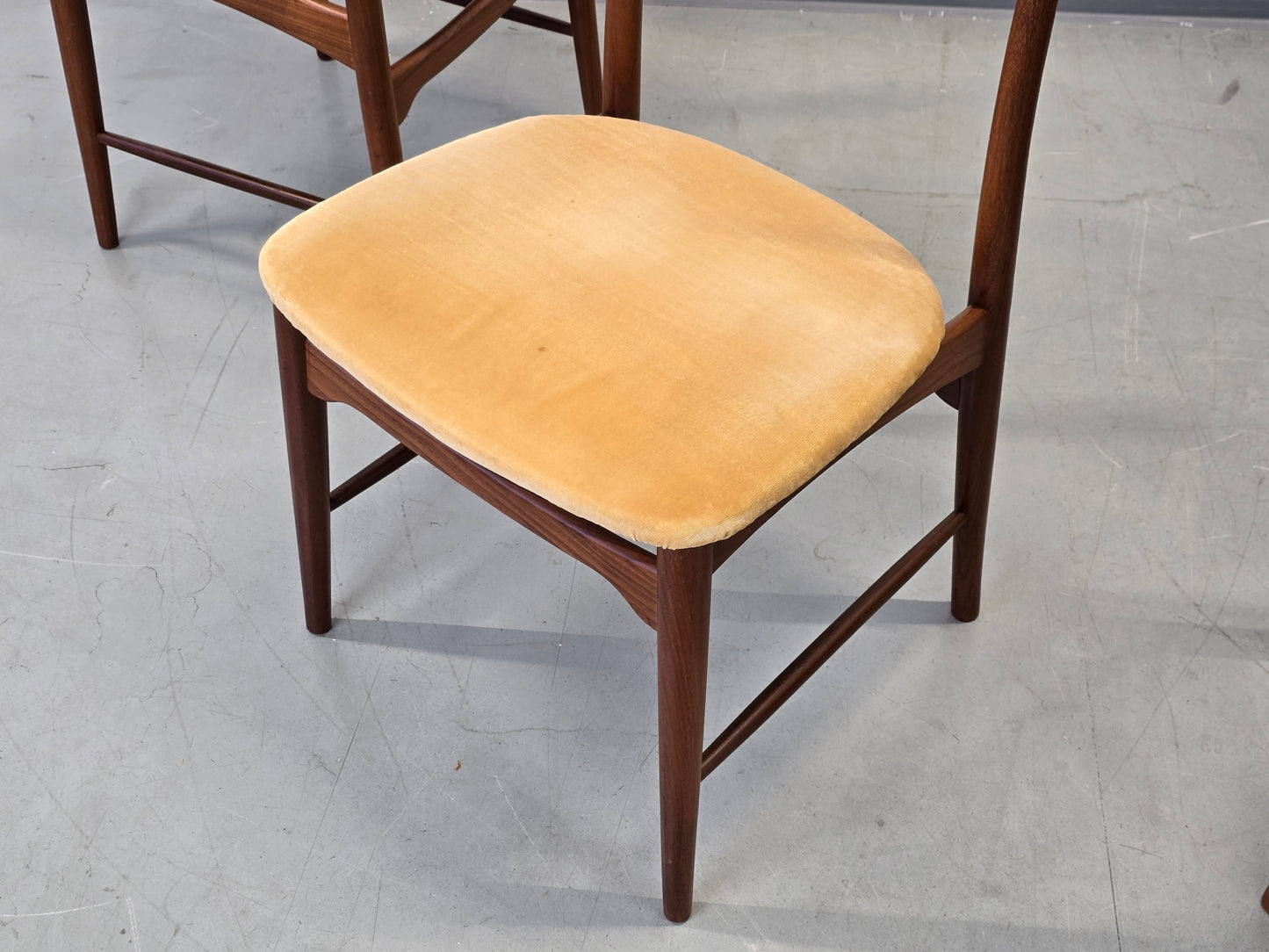 GEORG LEOWALD Wilkhahn Stuhl Teak Mid Century Vintage esszimmer esstisch küche 60er Design Klassiker