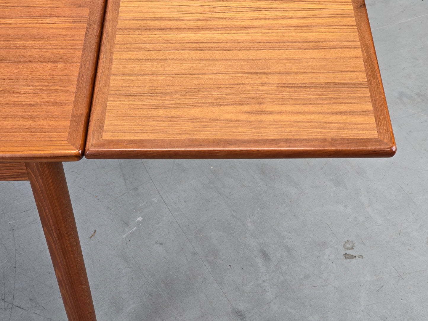 AM MØBLER Teak Tisch Ausziehbar Mid Century Danish Design Esstisch 60er