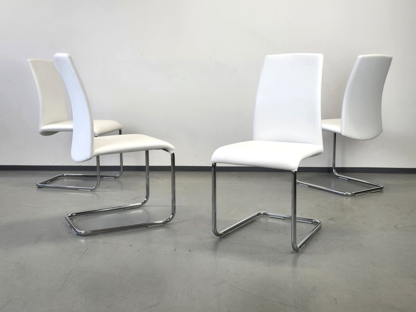 DRAENERT STÜHLE Freischwinger Stuhl Esszimmer Küche Leder Weiß Chrom 2060 Luma Design Klassiker