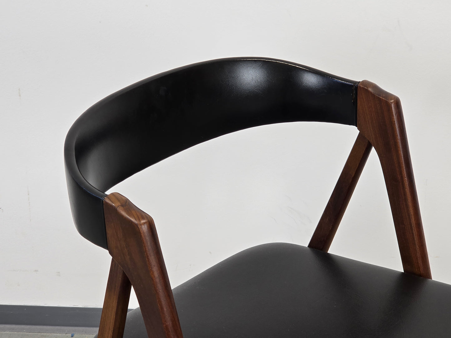 THOMAS HARLEV Stuhl Farstrup 213 Teak Mid Century Danish Design Vintage Chair