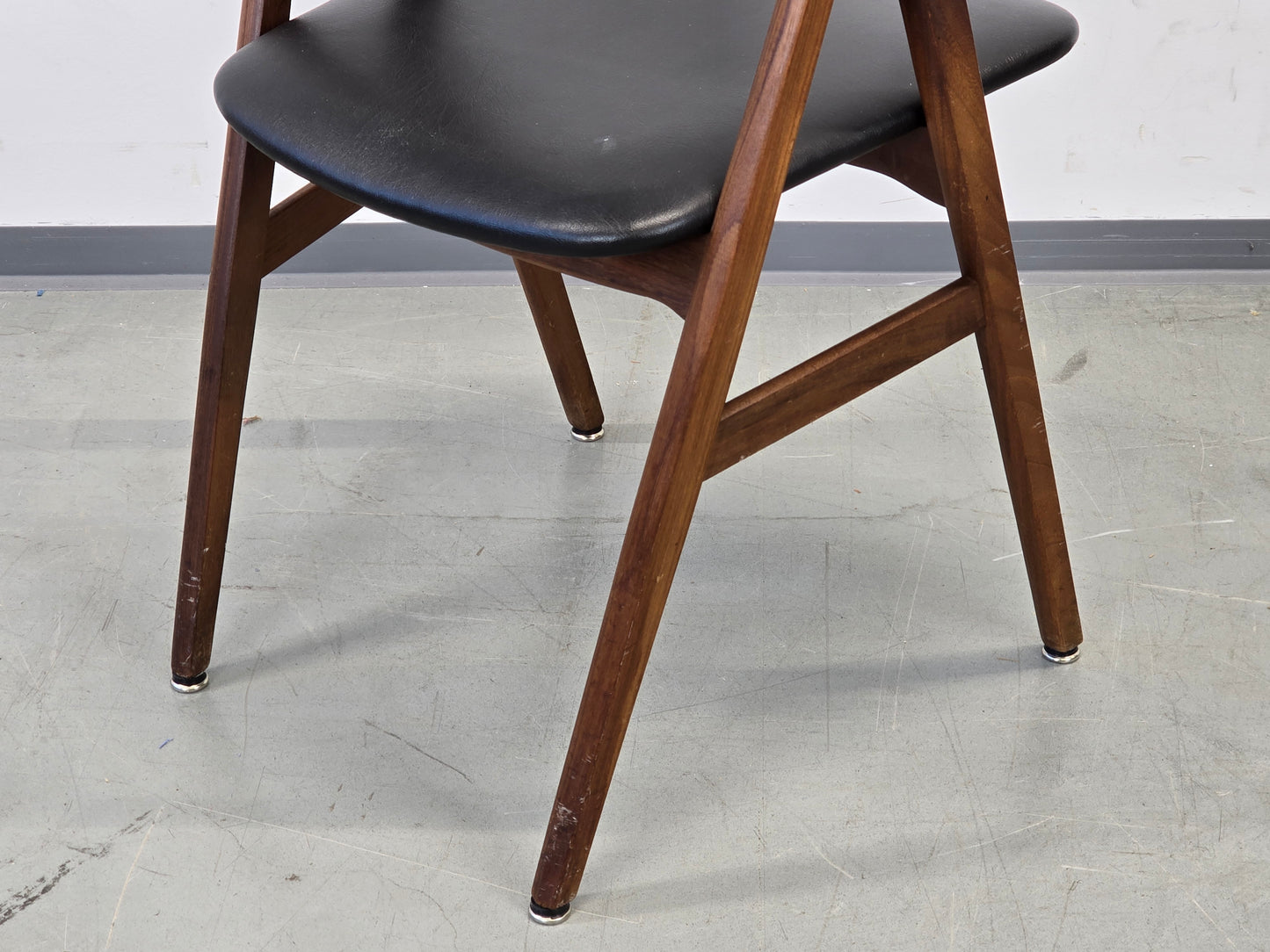 THOMAS HARLEV Stuhl Farstrup 213 Teak Mid Century Danish Design Vintage Chair