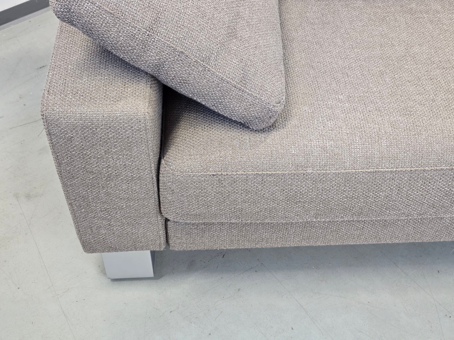 ROLF BENZ EGO Designer Sofa Couch Grau Stoff Metallkufen 201cm Modern