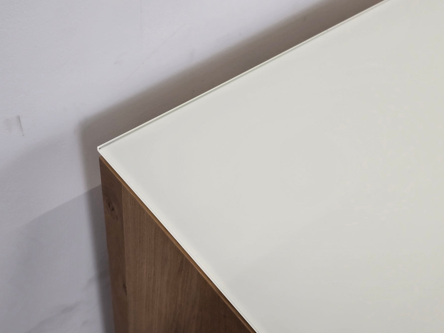 VOGLAUER SIDEBOARD Kommode Schubladen Designer Eiche Massivholz Glas weiß Highboard
