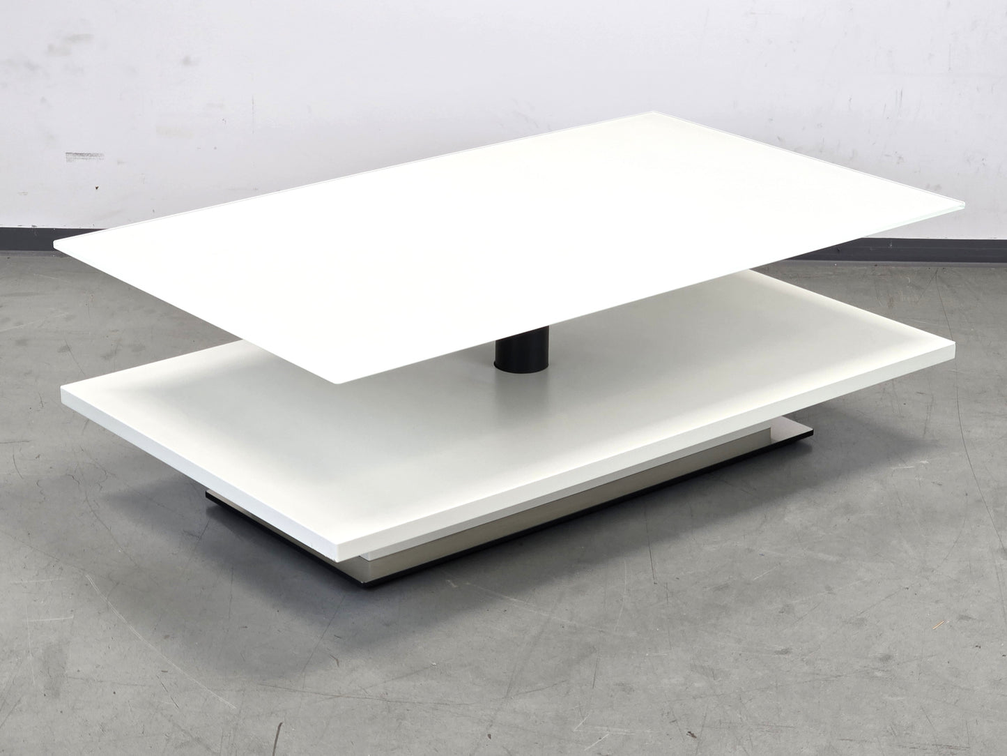 HÜLSTA COUCHTISCH CT 110 höhenverstellbar Glas weiß Liftfunktion Design