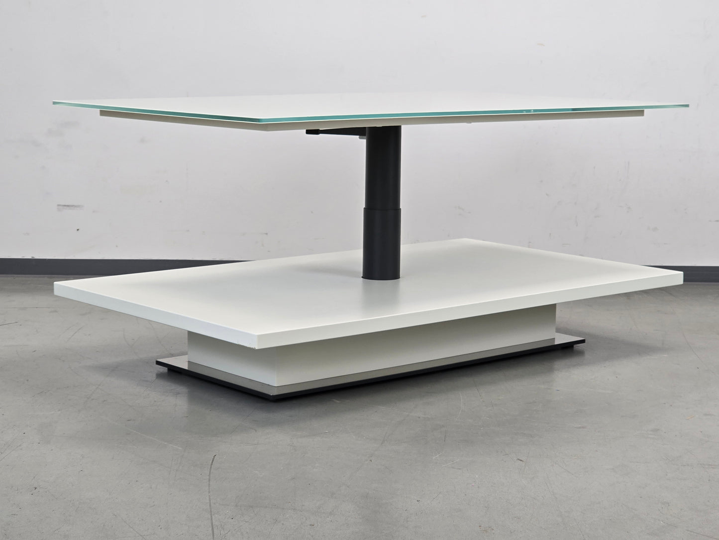 HÜLSTA COUCHTISCH CT 110 höhenverstellbar Glas weiß Liftfunktion Design