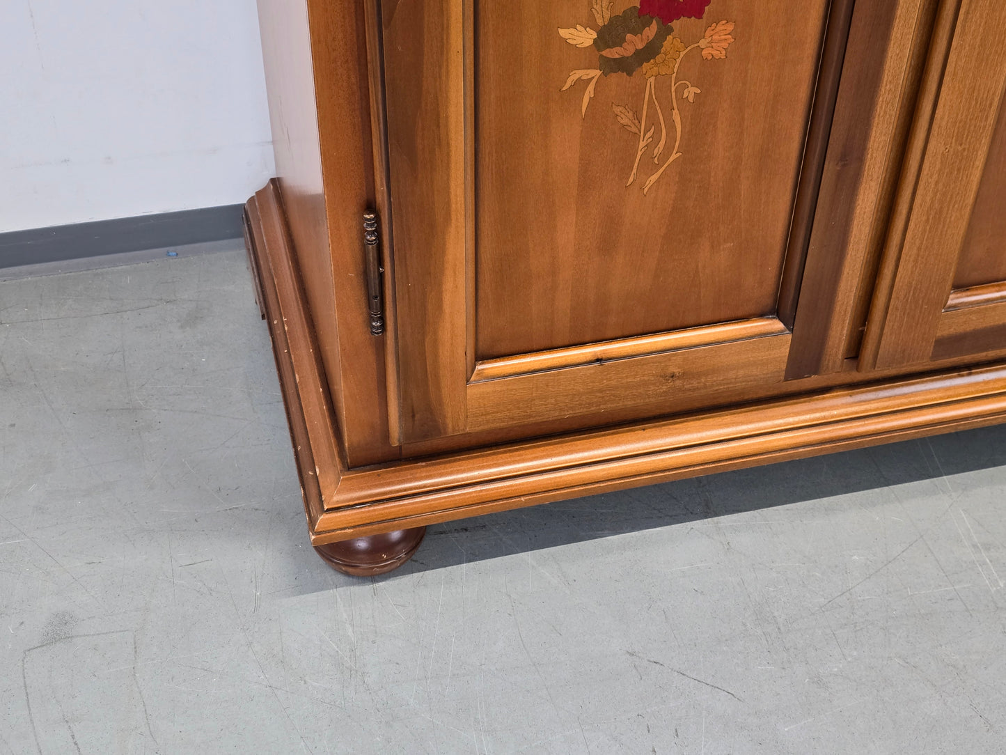 VOGLAUER Kleiderschrank Kirschbaum Intarsien Schrank Anno Antik Stil 60er