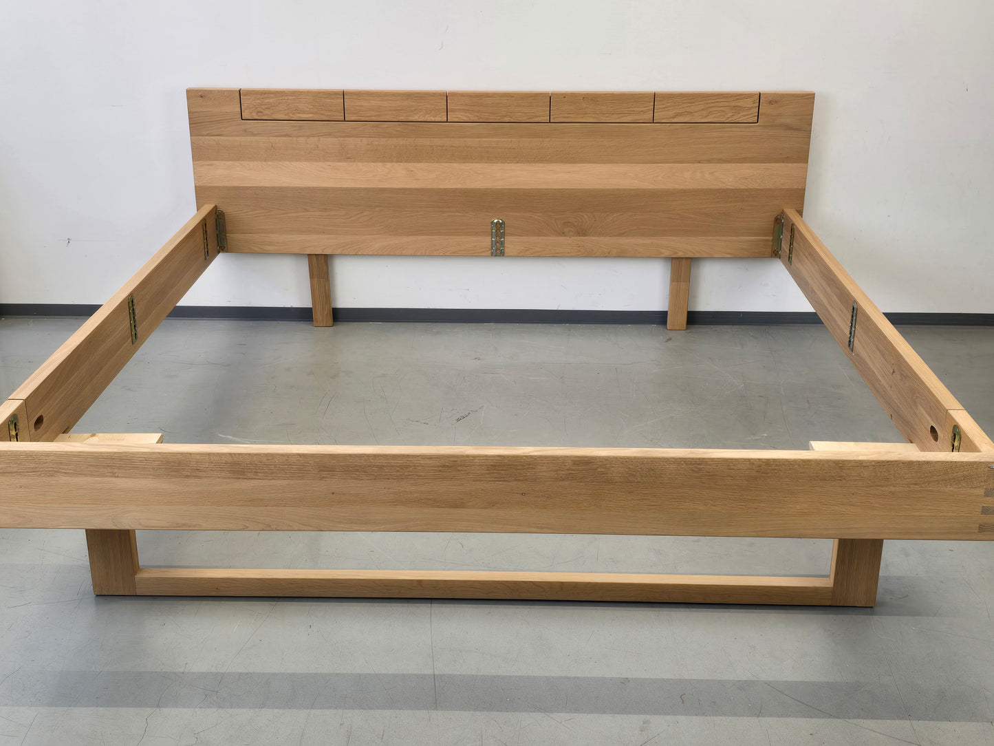 VOGLAUER BETT V-Montanara Wildeiche holz eiche doppelbett Massivholz 200x200 Spaltholz Design