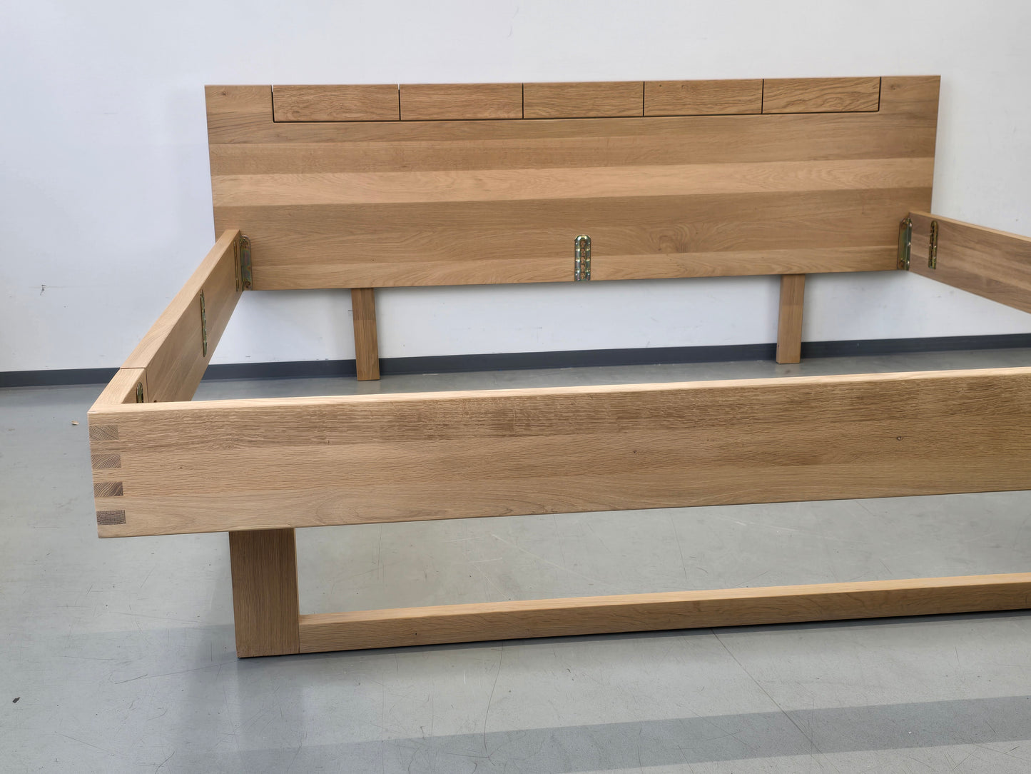 VOGLAUER BETT V-Montanara Wildeiche holz eiche doppelbett Massivholz 200x200 Spaltholz Design