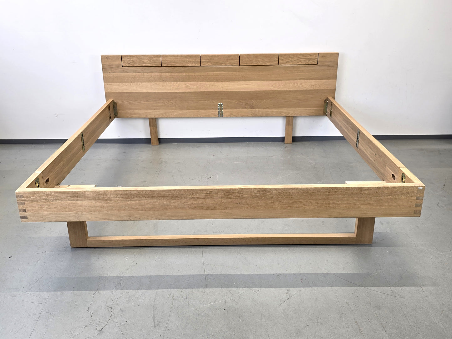 VOGLAUER BETT V-Montanara Wildeiche holz eiche doppelbett Massivholz 200x200 Spaltholz Design