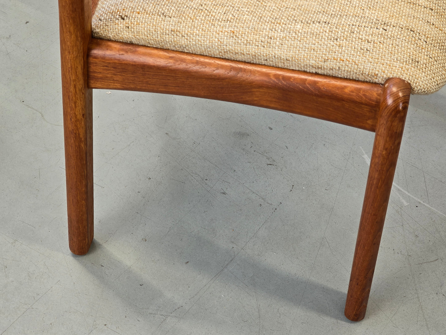 DYRLUND STÜHLE Vintage Stuhl Esszimmer Esstisch Teakholz Massiv Dänisches Design Küche Mid-Century Modern